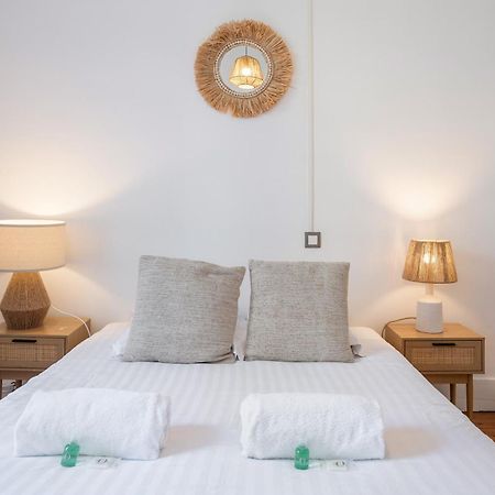 Appartement Spacieux Et Chaleureux Coeur De Ville Chambéry Eksteriør bilde