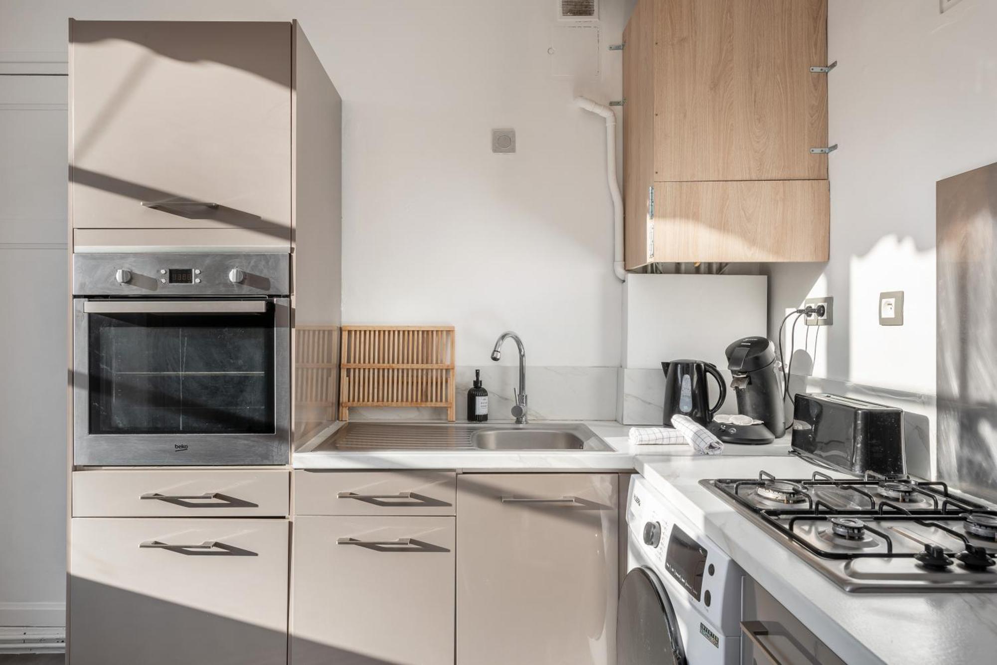 Appartement Spacieux Et Chaleureux Coeur De Ville Chambéry Eksteriør bilde