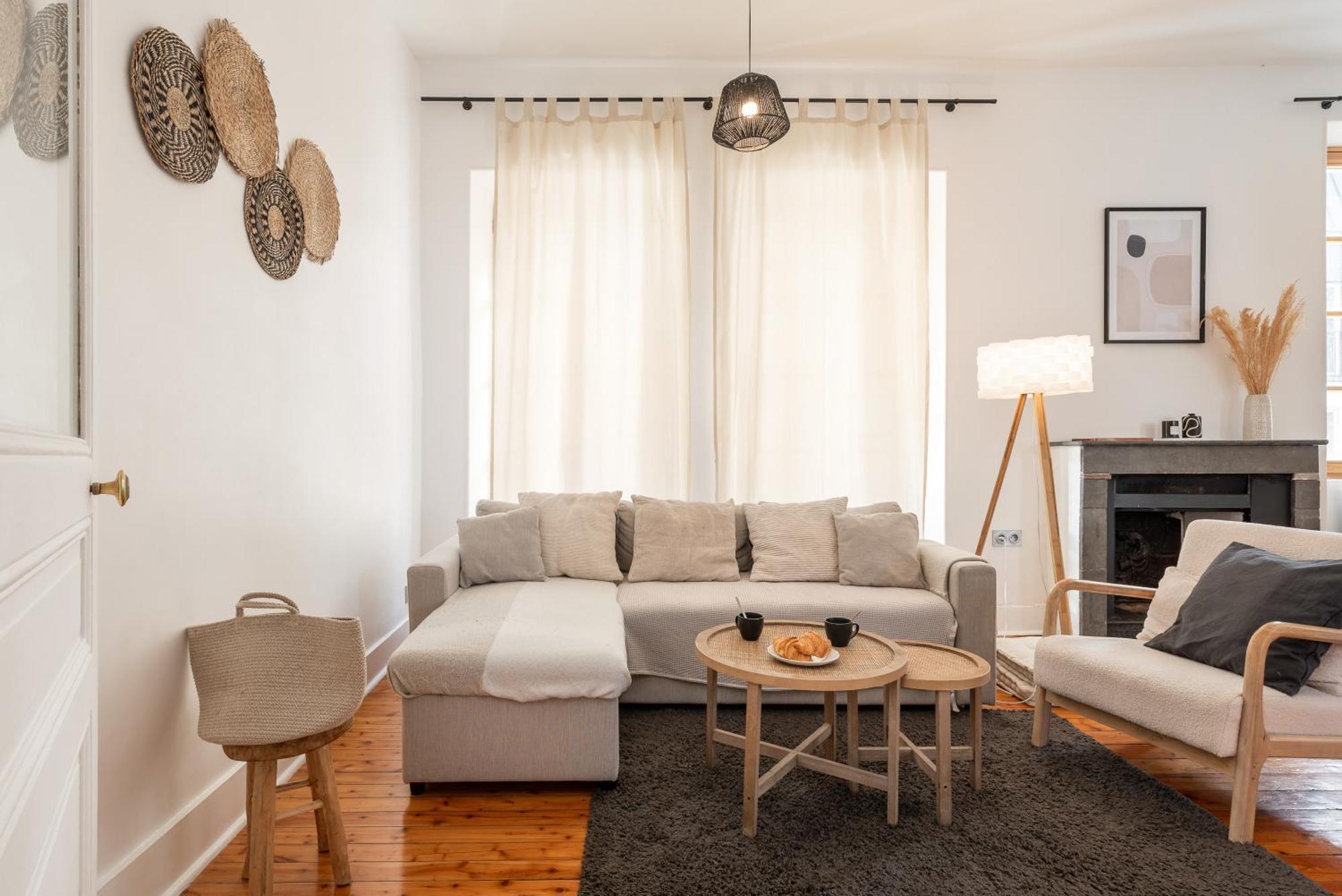 Appartement Spacieux Et Chaleureux Coeur De Ville Chambéry Eksteriør bilde